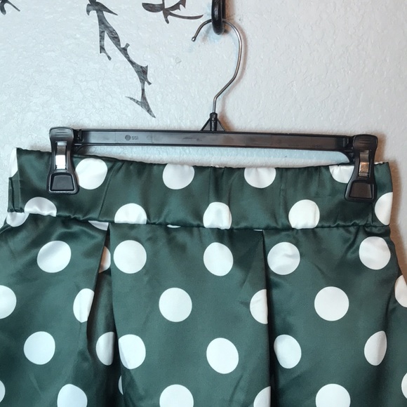 Vintage inspired Green and white Polkadotted long skirt size 3X fits like 2X - Picture 3 of 8